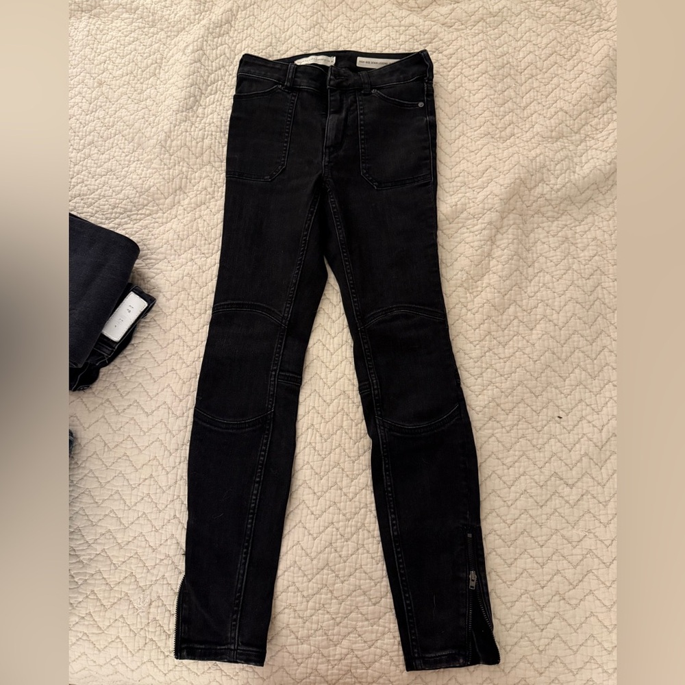 CLEAR OUT SALE anthro pilcro denim